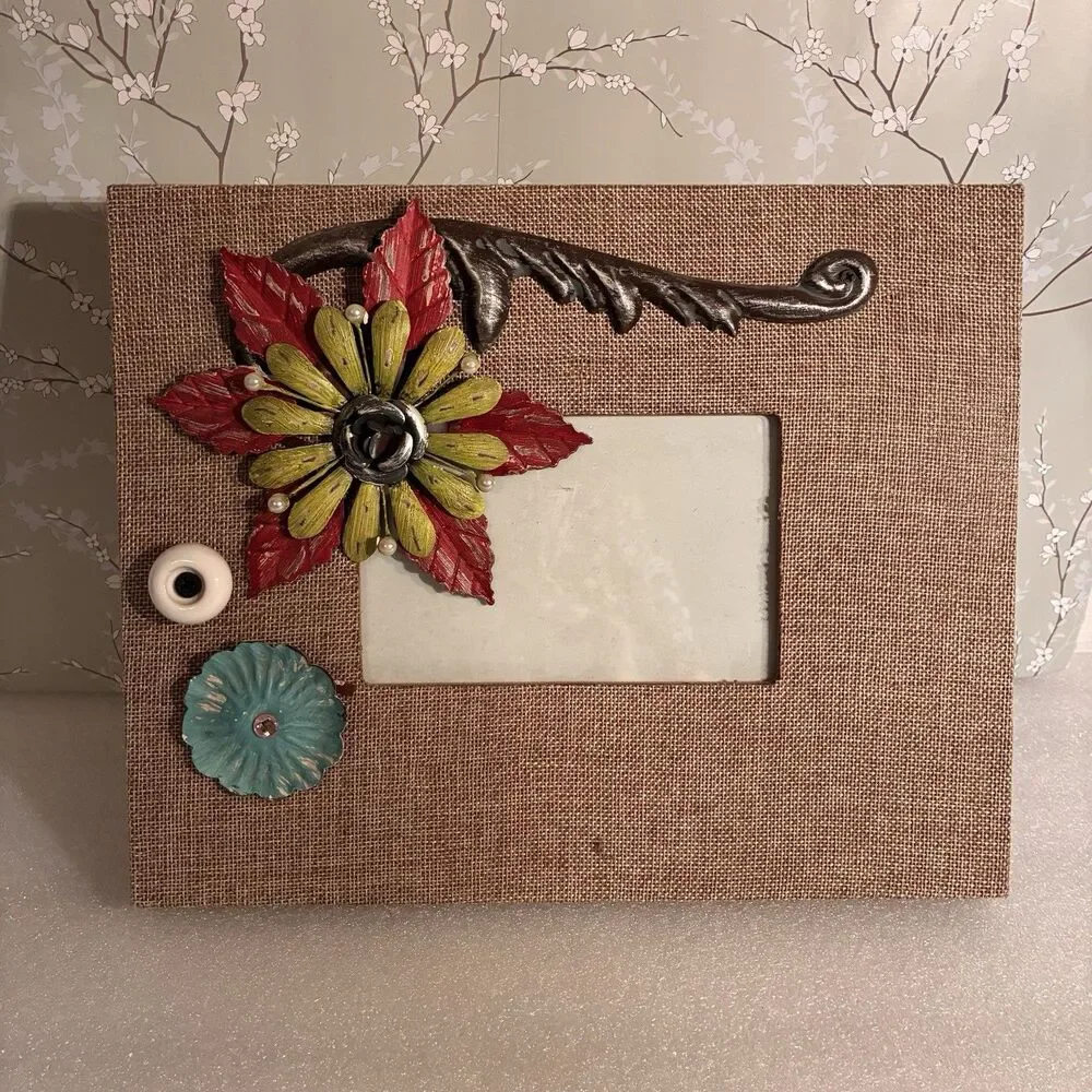 Picture Frame Wrapped In Burlap And Adorned W/ Metal Flowers & Knob. 4”x6” Pic.